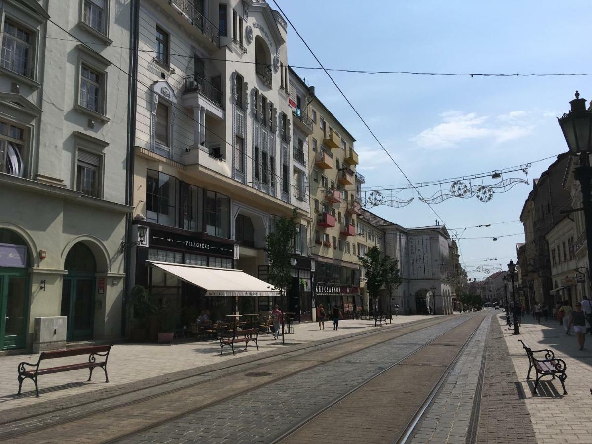 Mse Apartman Mişcolţ Exterior foto