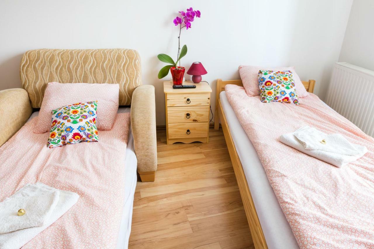 Mse Apartman Mişcolţ Exterior foto